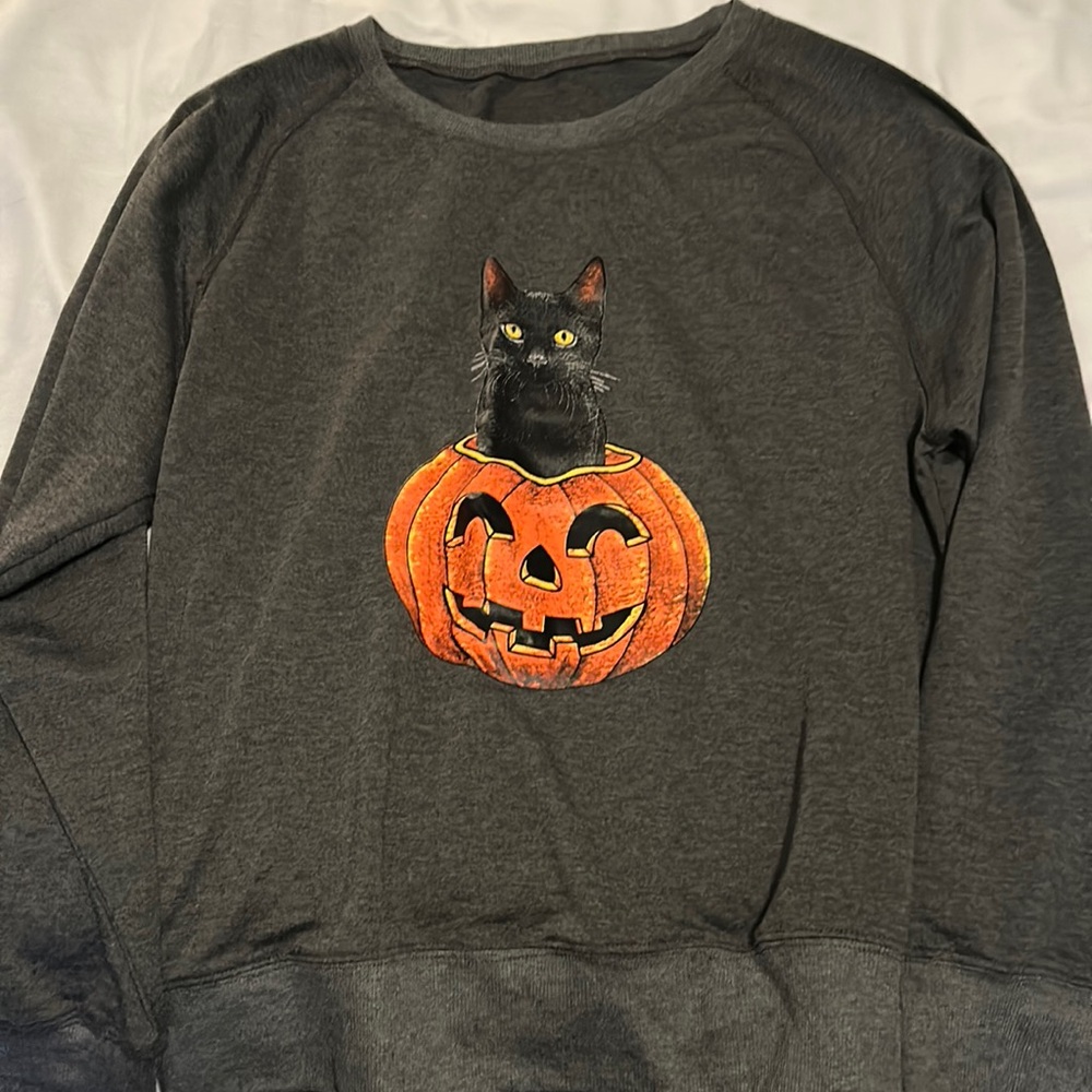 Women’s sweater